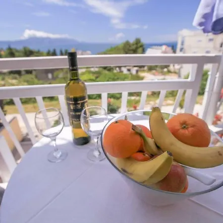 Palmero 2* Gradac (Sibenik-Knin)